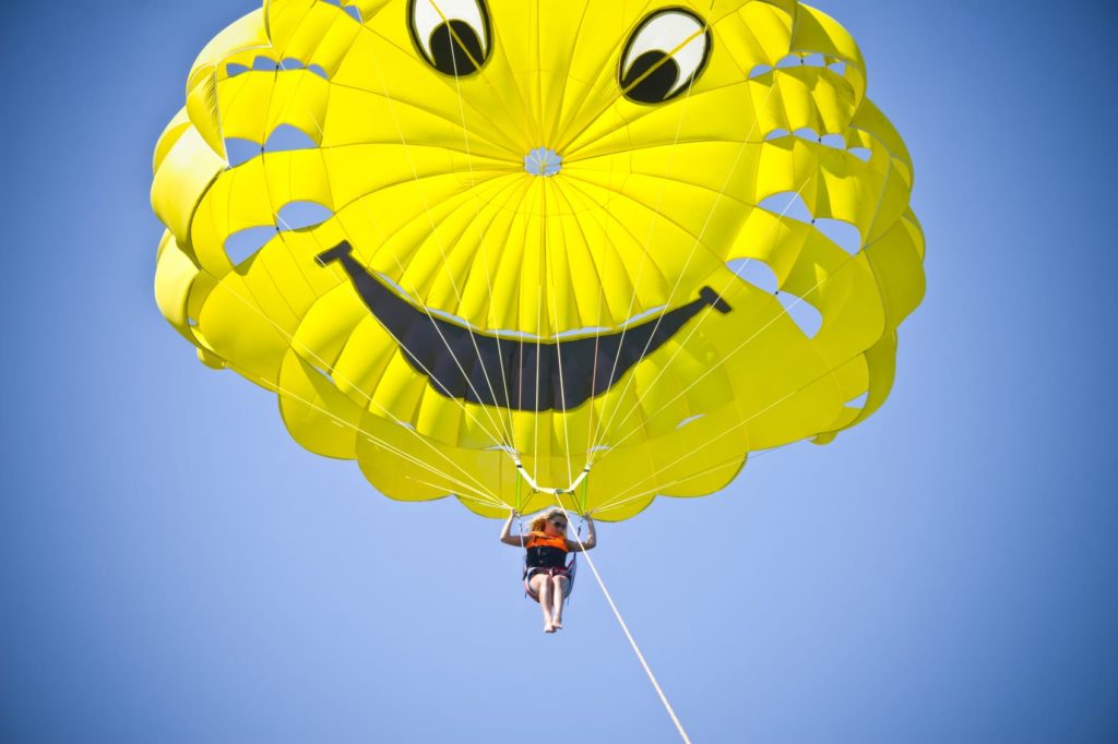 Miami to Key West Day Trip with Parasailing Image 1