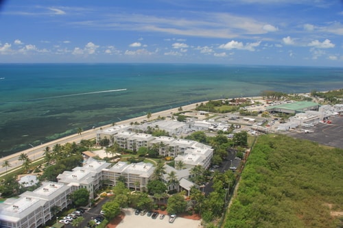 Key West Seven Mile Bridge Helicopter Tour Image 6