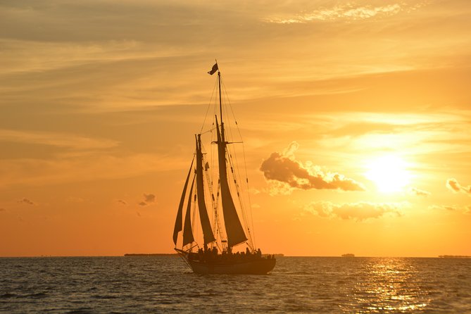 Schooner Appledore Key West Premium Sunset Sail with Hors D’oeuvres and Full Bar Image 2
